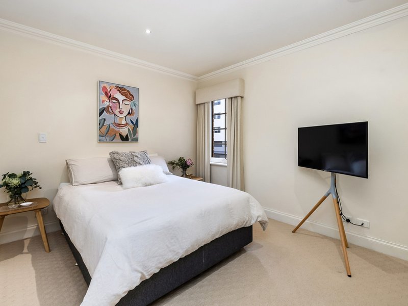 Photo - 10/65 Wittenoom Street, East Perth WA 6004 - Image 10