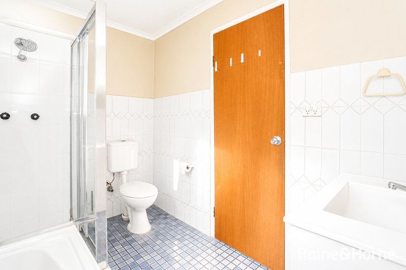Photo - 10/66 Marsden Street, Parramatta NSW 2150 - Image 5