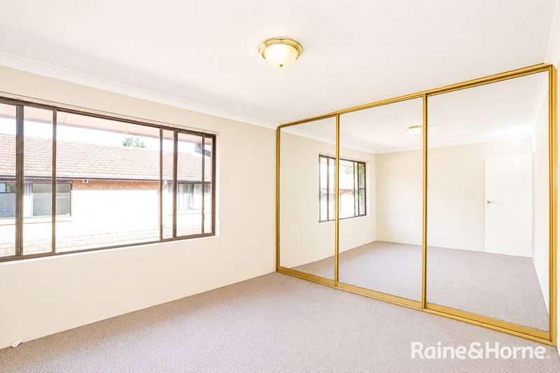 Photo - 10/66 Marsden Street, Parramatta NSW 2150 - Image 7