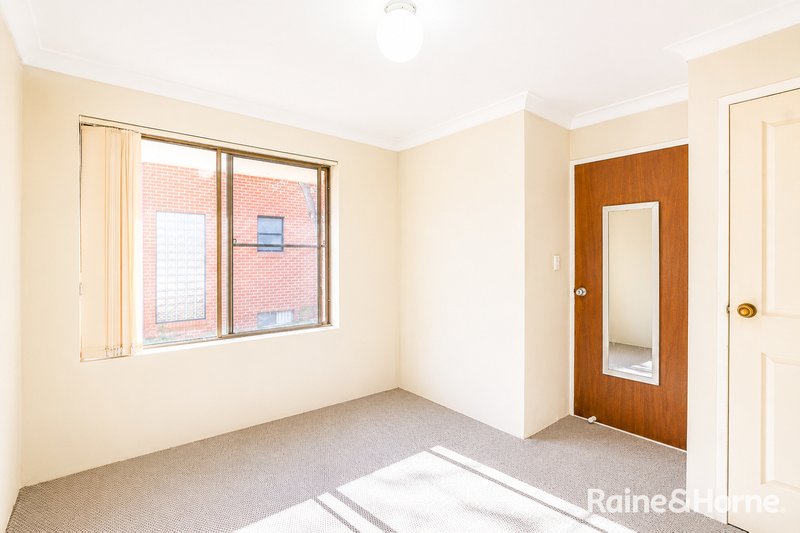 Photo - 10/66 Marsden Street, Parramatta NSW 2150 - Image 8
