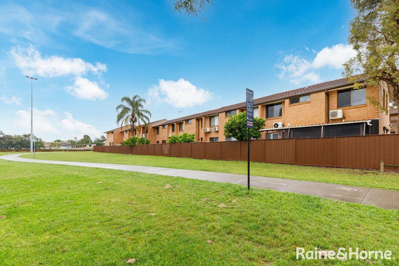 Photo - 10/66 Marsden Street, Parramatta NSW 2150 - Image 11