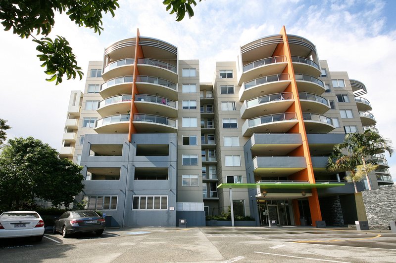 Photo - 106/62 Cordelia Street, South Brisbane QLD 4101 - Image 7