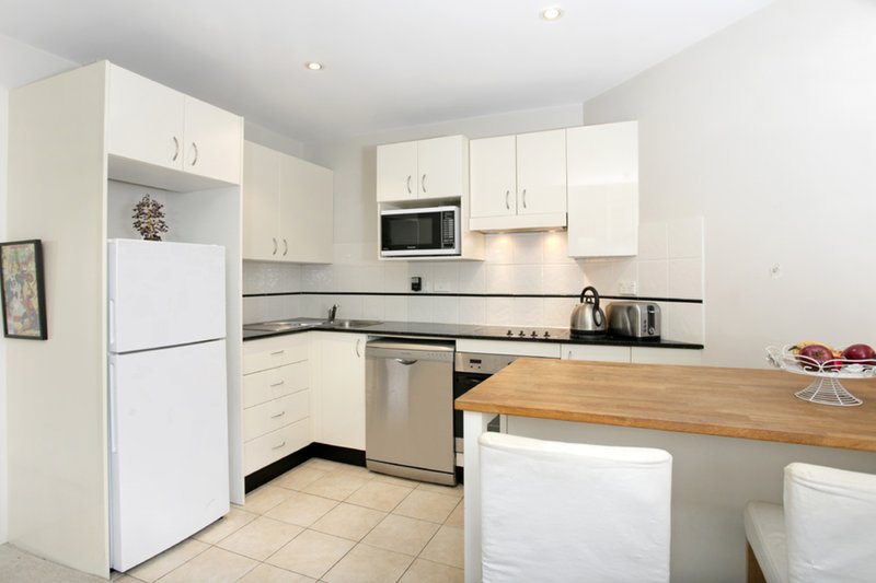 Photo - 106/637-641 Pittwater Road, Dee Why NSW 2099 - Image 2