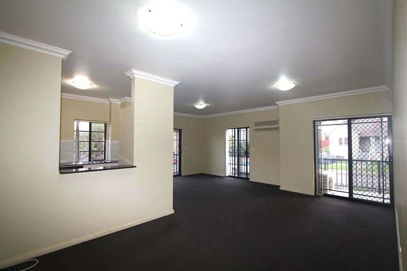 Photo - 10/68-72 Woniora Road, Hurstville NSW 2220 - Image 2