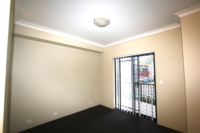 Photo - 10/68-72 Woniora Road, Hurstville NSW 2220 - Image 3