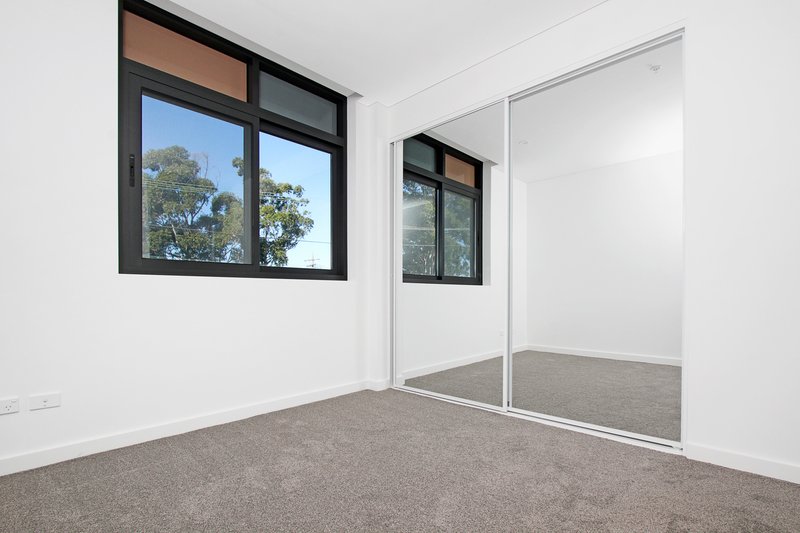 Photo - 106/824 Forest Road, Peakhurst NSW 2210 - Image 7