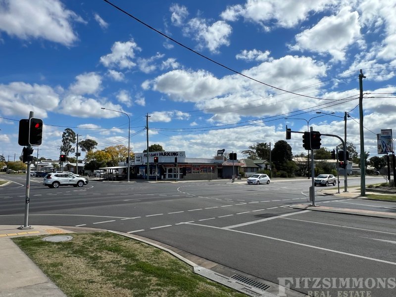Photo - 106a Drayton Street, Dalby QLD 4405 - Image 3