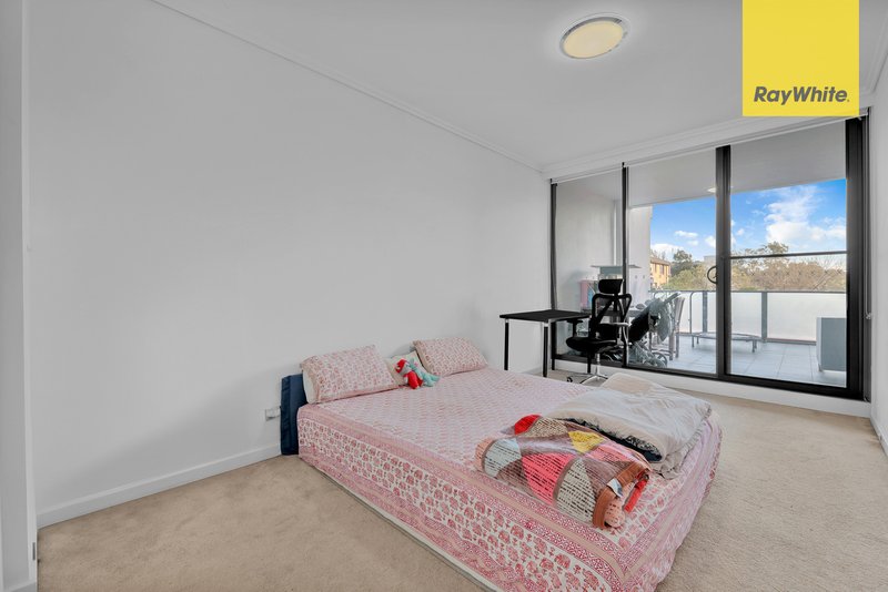 Photo - 106A/8 Cowper Street, Parramatta NSW 2150 - Image 9