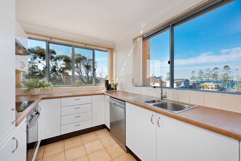 Photo - 10/7-9 Clyde Road, Dee Why NSW 2099 - Image 4