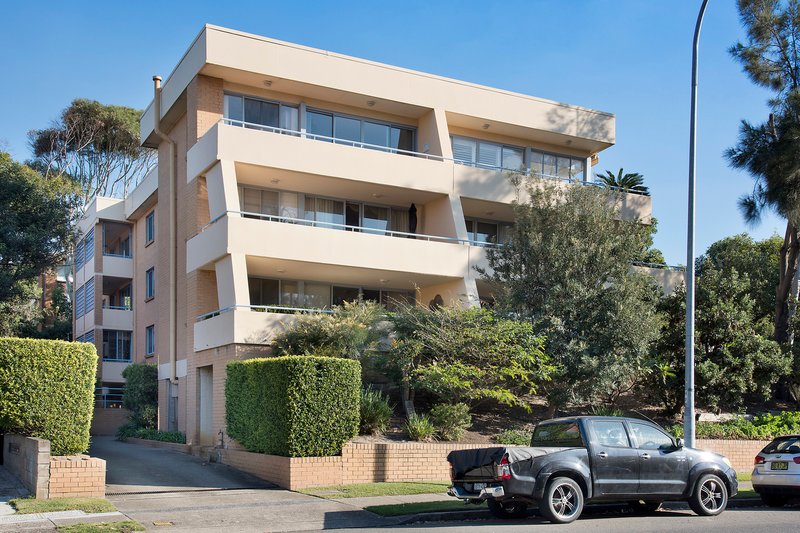 Photo - 10/7-9 Clyde Road, Dee Why NSW 2099 - Image 6