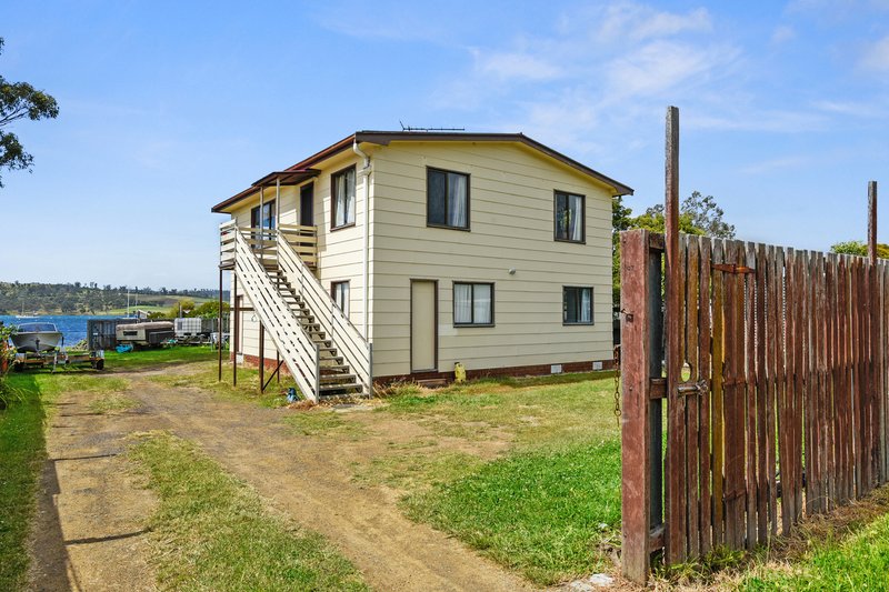 107 Arthur Highway, Dunalley TAS 7177