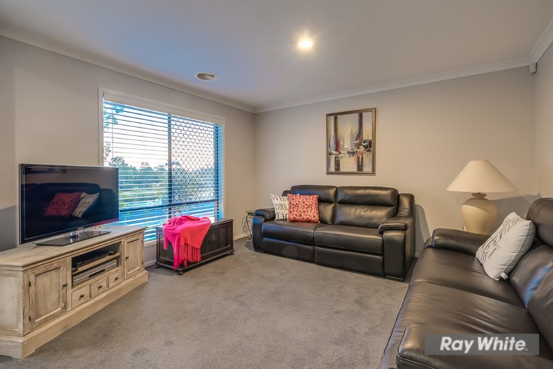 Photo - 107 Bridgewater Way, Truganina VIC 3029 - Image 15