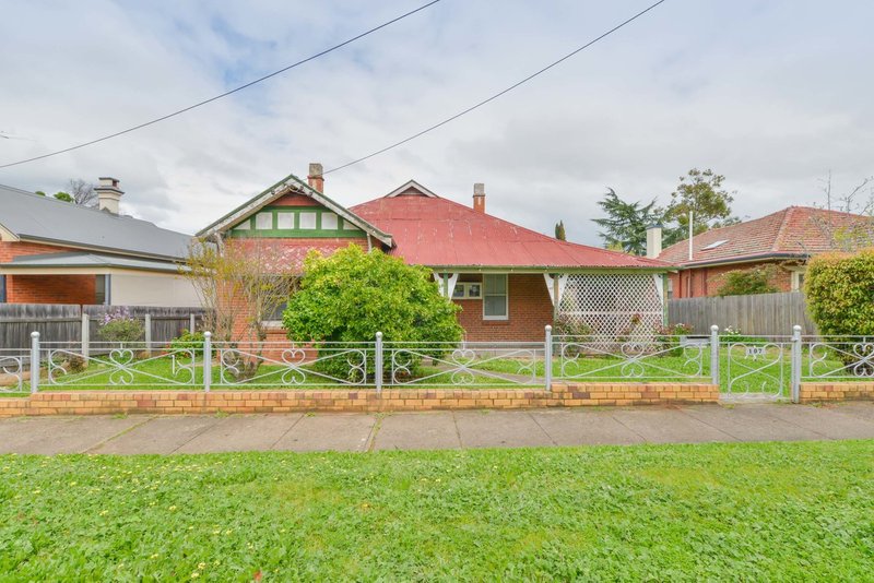 107 Carthage Street, Tamworth NSW 2340