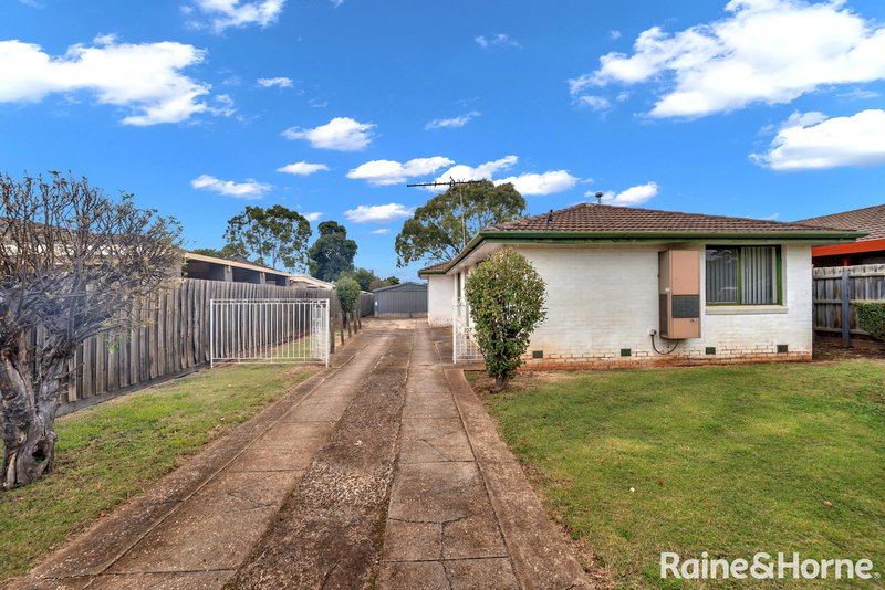 Photo - 107 Centenary Avenue, Melton VIC 3337 - Image 18