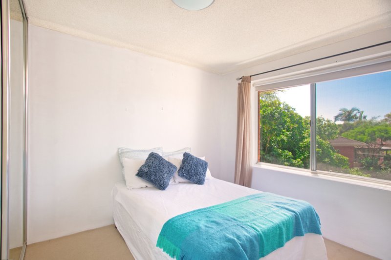 Photo - 10/7 Clarence Avenue, Dee Why NSW 2099 - Image 3