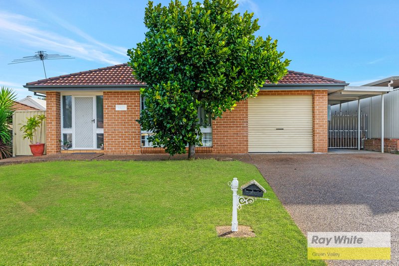 107 Falcon Circuit, Green Valley NSW 2168