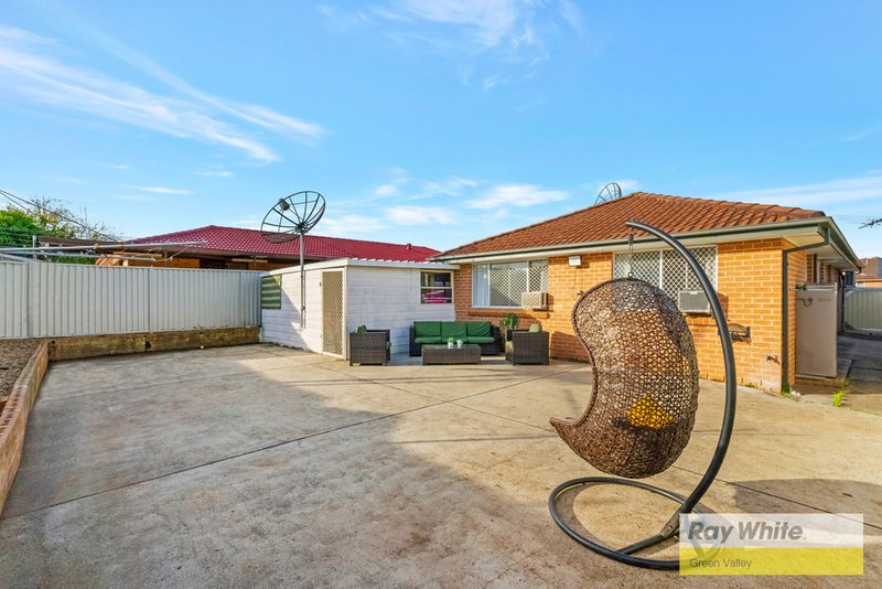 Photo - 107 Falcon Circuit, Green Valley NSW 2168 - Image 15