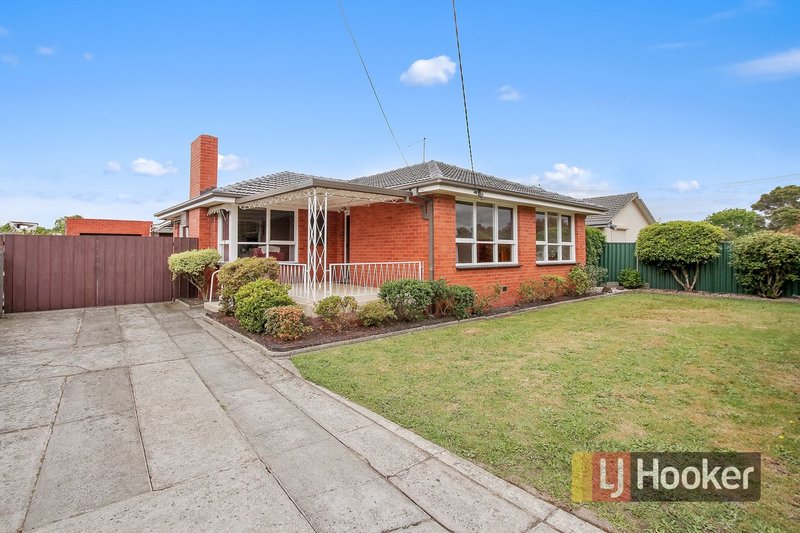 Photo - 107 Fordholm Road, Hampton Park VIC 3976 - Image 2