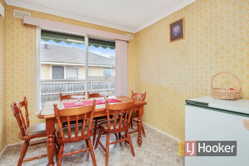 Photo - 107 Fordholm Road, Hampton Park VIC 3976 - Image 6