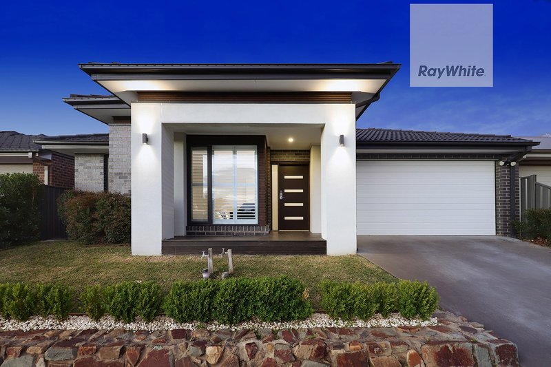 Photo - 107 Frontier Avenue, Greenvale VIC 3059 - Image 2