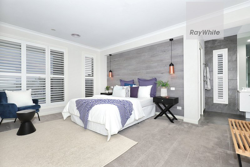 Photo - 107 Frontier Avenue, Greenvale VIC 3059 - Image 10