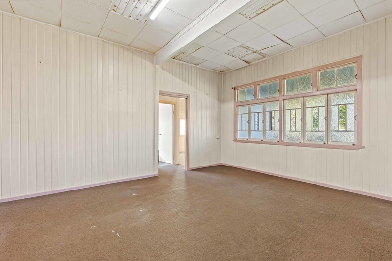 Photo - 107 Gayndah Road, Maryborough West QLD 4650 - Image 2