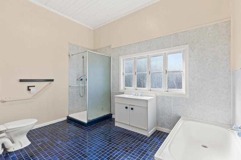 Photo - 107 Gayndah Road, Maryborough West QLD 4650 - Image 5