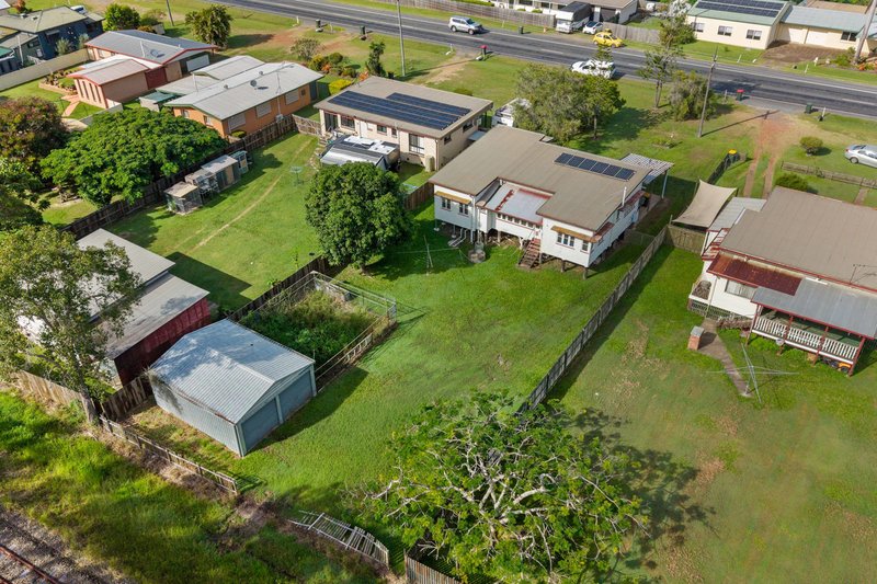 Photo - 107 Gayndah Road, Maryborough West QLD 4650 - Image 11