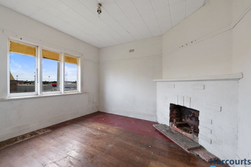 Photo - 107 Gunn Street, Devonport TAS 7310 - Image 10