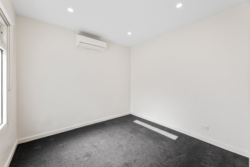 Photo - 10/7 Hay Street, Box Hill South VIC 3128 - Image 9
