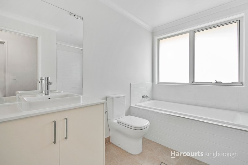 Photo - 107 Hollyhock Drive, Kingston TAS 7050 - Image 13