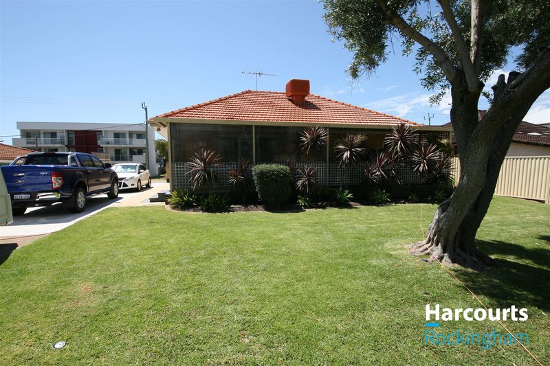 Photo - 107 Kent Street, Rockingham WA 6168 - Image 4