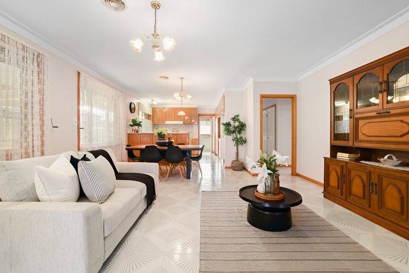 Photo - 107 Kingston Boulevard, Hoppers Crossing VIC 3029 - Image 10