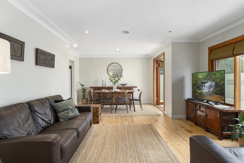 Photo - 107 La Perouse Street, Narrabundah ACT 2604 - Image 2