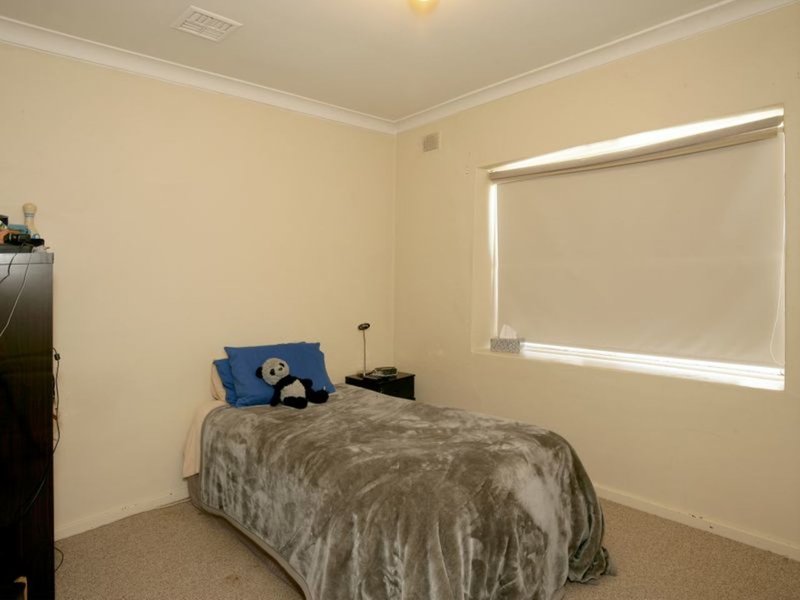 Photo - 107 Main Street, Lake Albert NSW 2650 - Image 6