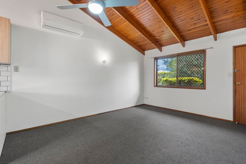 Photo - 10/7 Marlow Street, Woodridge QLD 4114 - Image 4