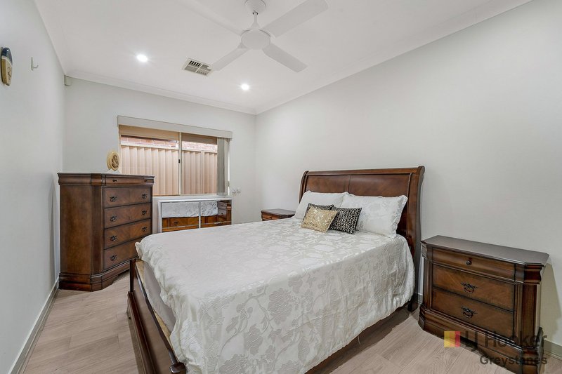 Photo - 107 Ringrose Avenue, Greystanes NSW 2145 - Image 9