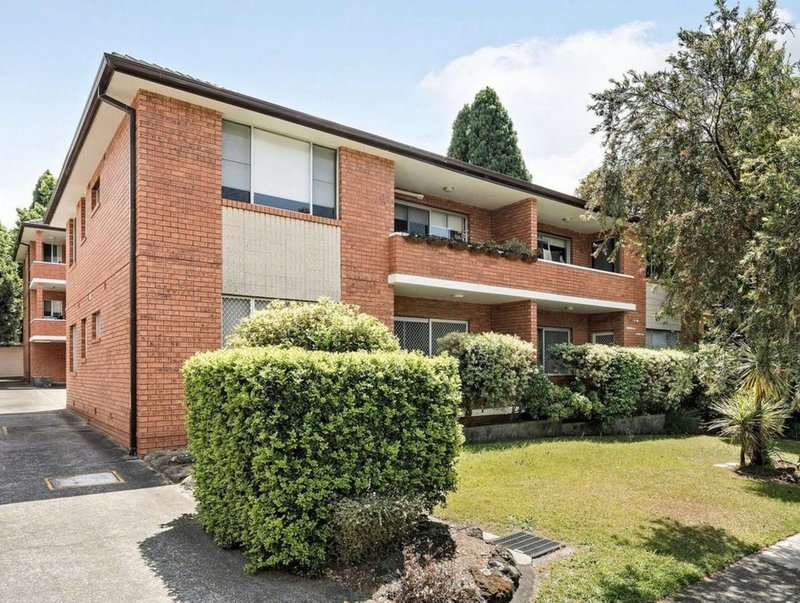 Photo - 10/7 Shaftesbury Street, Carlton NSW 2218 - Image 6