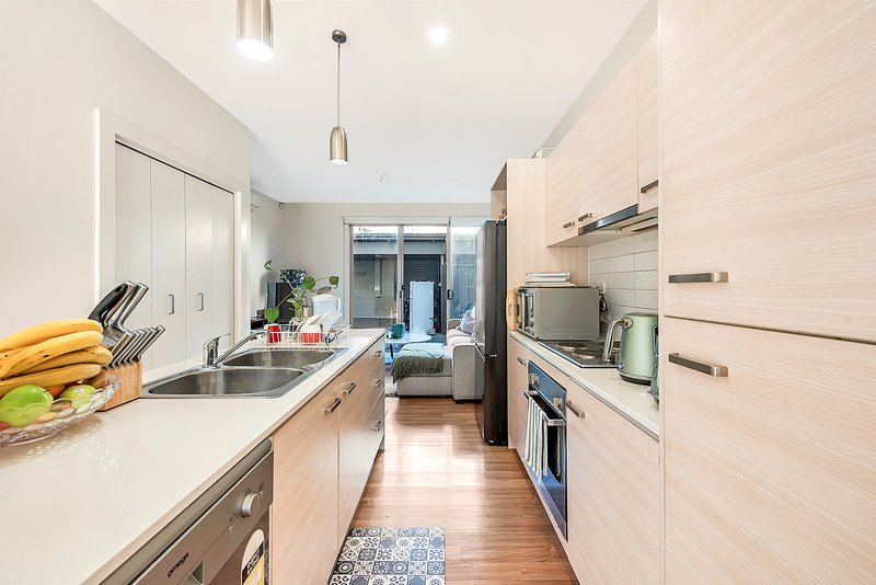 Photo - 10/7 St Kitts Place, Mawson Lakes SA 5095 - Image 2
