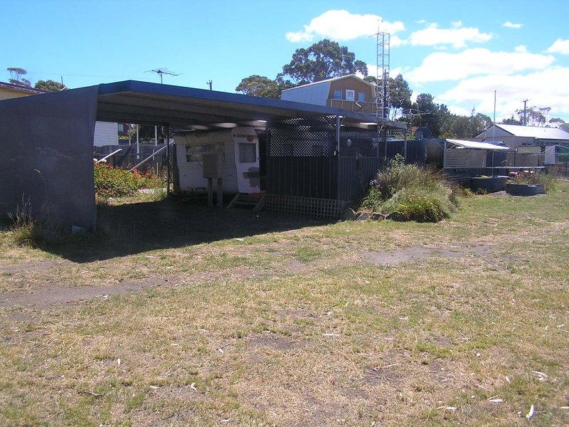 Photo - 107 Tamarix Road, Primrose Sands TAS 7173 - Image 2