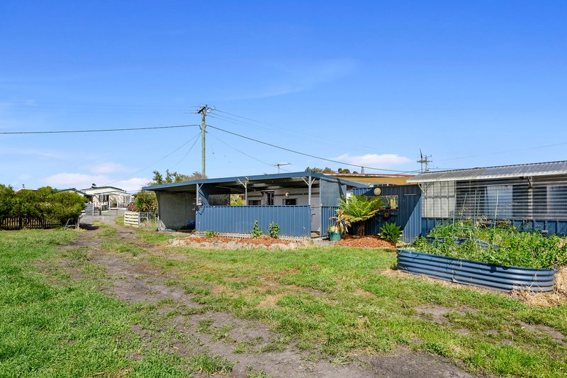 Photo - 107 Tamarix Road, Primrose Sands TAS 7173 - Image 6