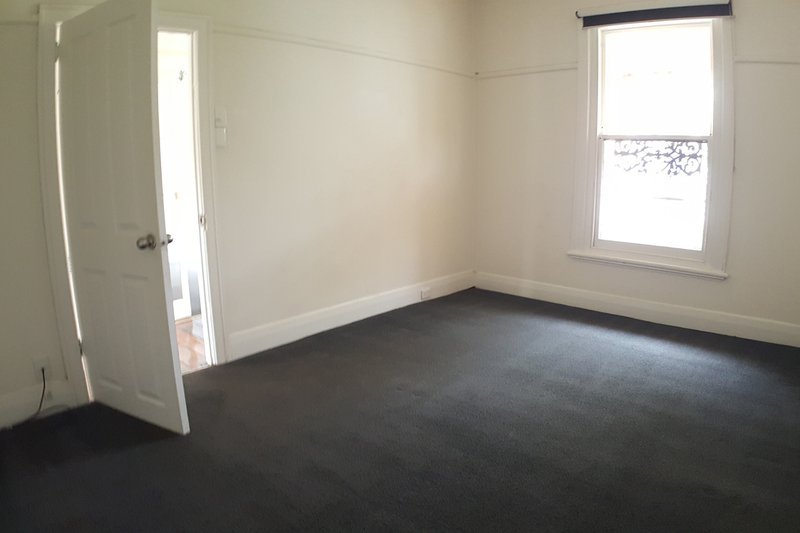 Photo - 107 Thomson Street, South Melbourne VIC 3205 - Image 8