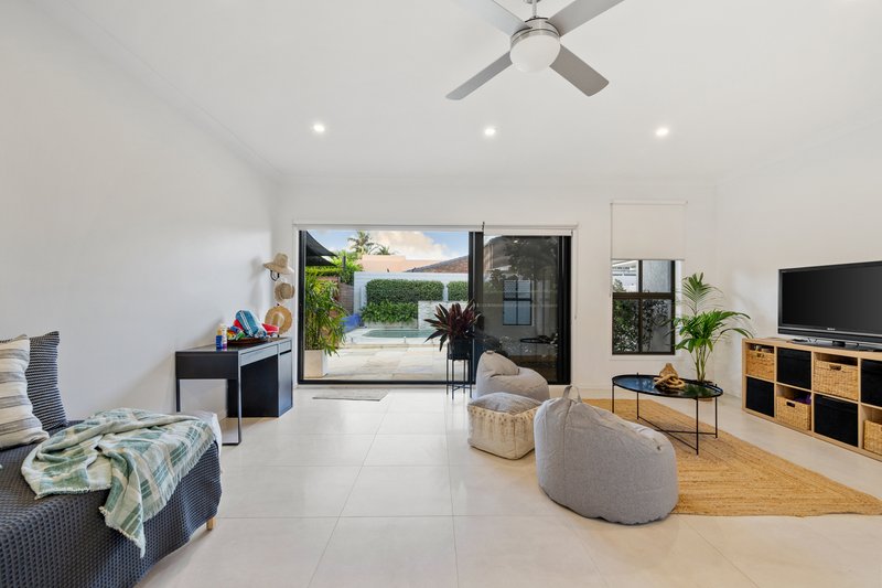 Photo - 107 Witt Avenue, Carrara QLD 4211 - Image 19