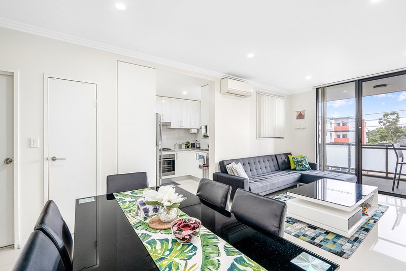 Photo - 10/70-72 Essington Street, Wentworthville NSW 2145 - Image 2