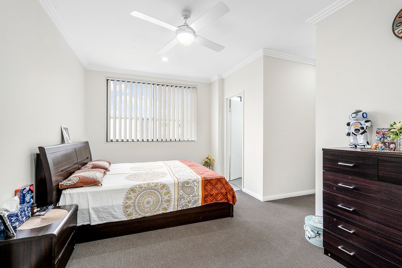 Photo - 10/70-72 Essington Street, Wentworthville NSW 2145 - Image 5