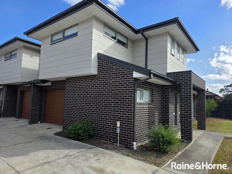 Photo - 10/71 Fox Street, St Albans VIC 3021 - Image 3