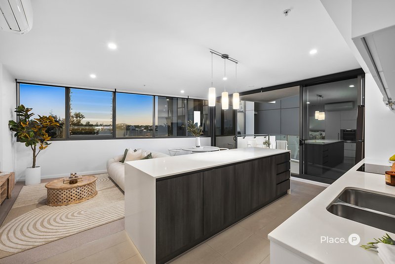 Photo - 10710/300 Old Cleveland Road, Coorparoo QLD 4151 - Image 10