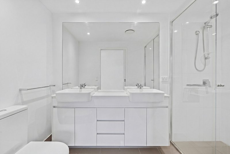 Photo - 107/11 Compass Drive, Biggera Waters QLD 4216 - Image 7