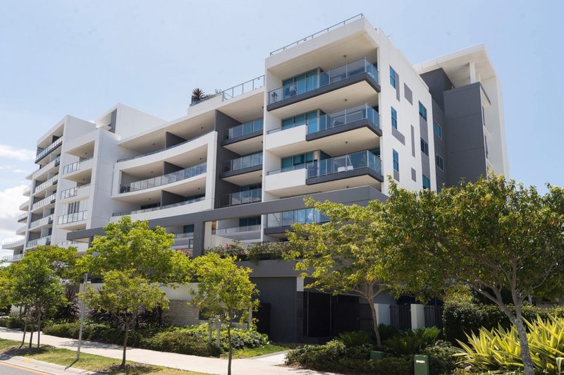 Photo - 107/11 Compass Drive, Biggera Waters QLD 4216 - Image 15