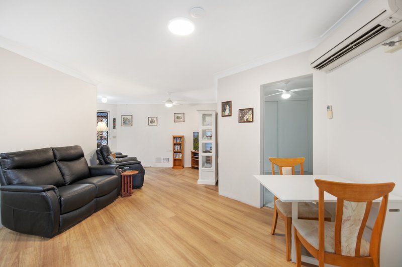 Photo - 107/15 Lorraine Avenue, Berkeley Vale NSW 2261 - Image 6